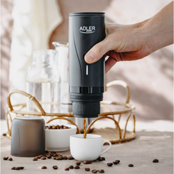 ADLER AD 4400, Prenosný kávovar, 20 Bar, USB-C