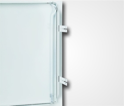 Plechové revízne dvierka so štvorhranným zámkom, systém B1 500×500mm – RAL 9016