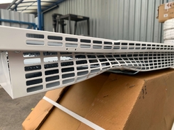 El. konvektor elektronický CN 03 250 EIS W - poškodený