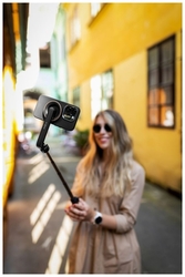 Selfie tyč FIXED MagSnap s tripodom s podporou MagSafe a bezdrôtovou spúšťou, čierna