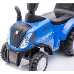 Odrážadlo Buddy toys BPC 5175 NEW HOLLAND T7