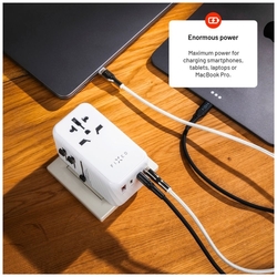 Adaptér FIXED Cestovné Voyager 120W pre EÚ, UK a USA/AUS, s 3xUSB-C a 1xUSB výstupom, GaN, PD 120W, biely