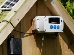 Automatické otváranie a zatváranie kurína CHICKEN GUARD PRE SOLAR