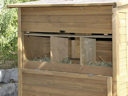 Kurín pre sliepky dvojposchodový, s výbehom KERBL 82806, 222x115x200 cm