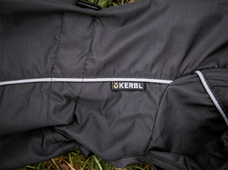 Pláštenka pre psov KERBL 81376 MANCHESTER, veľkosť XS, čierna