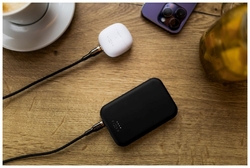 Powerbanka FIXED MagZen s bezdrôtovým nabíjaním a podporou Magsafe, 6 000 mAh, černa