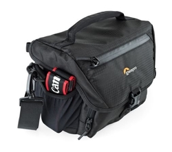 Taška Lowepro Nova 160 AW II black