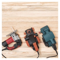 Predlžovací kábel 30 m / 1 zásuvka / oranžový / PVC / 230 V / 1,5 mm2